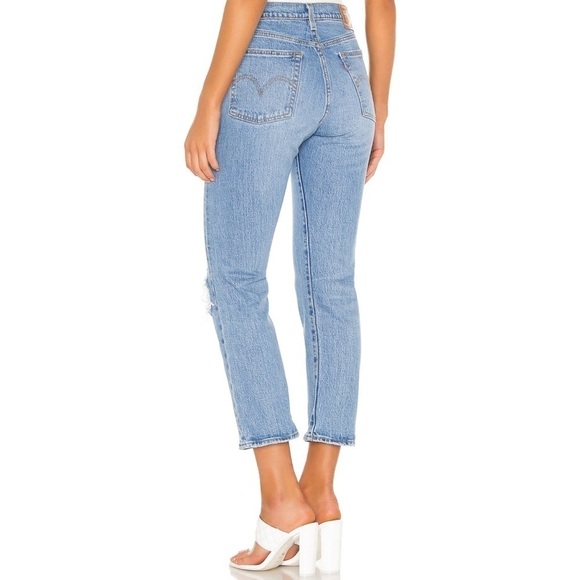 Levi’s Wedgie Fit Straight Leg High Waisted Jeans - Picture 3 of 14